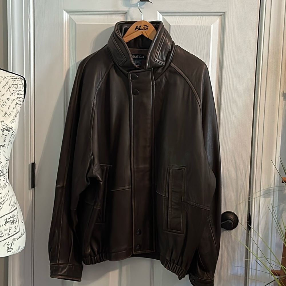 VINTAGE Authentic Nautica Men’s Leather Bomber Jacket, Brown, Size 2X.